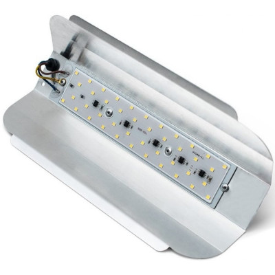 Универсальный светодиодный светильник GLANZEN RPD-0001-50 RPD-0001-50