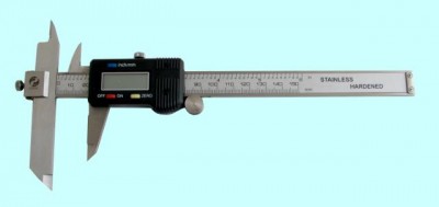 Штангенциркуль 0 - 150 (0,01) электронный с перемещаемой губкой н- 40-77мм 