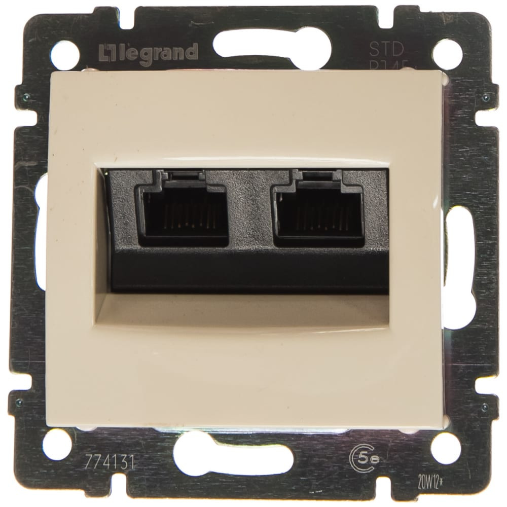 Legrand valena компьютерная. Legrand 774131. Розетка Legrand Valena 774131. Legrand Valena rj45. Розетка компьютерная 1-м СП Valena rj45 UTP механизм бел.