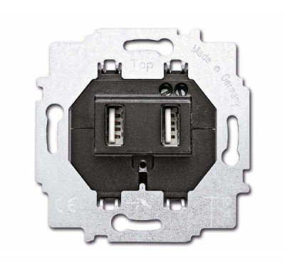 Устройство зарядное 6472 U-500 два USB разъема 1400мА (по 700мА на каждый) электронная защита от перегрузки и КЗ ABB 640